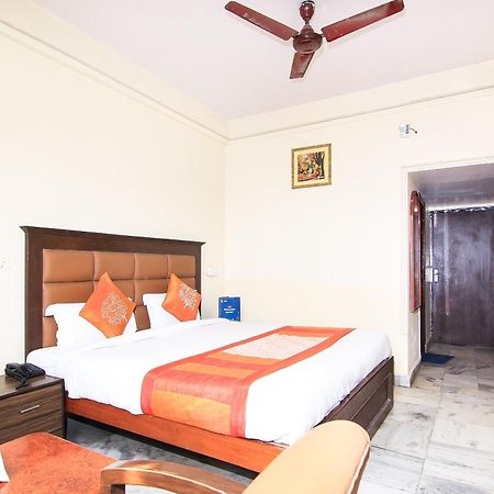 Oyo 2569 Hotel Paradise Kanpur Eksteriør billede