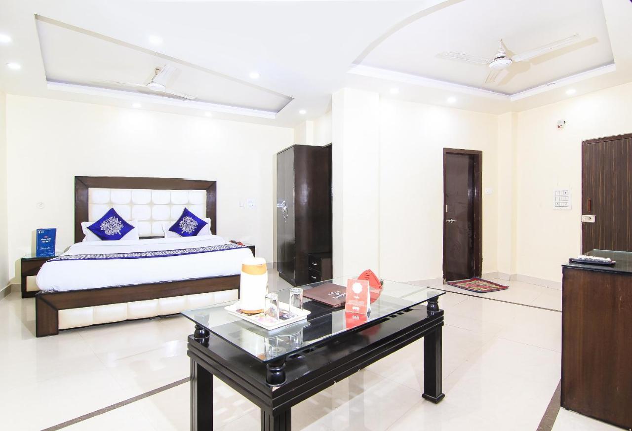 Oyo 2569 Hotel Paradise Kanpur Eksteriør billede