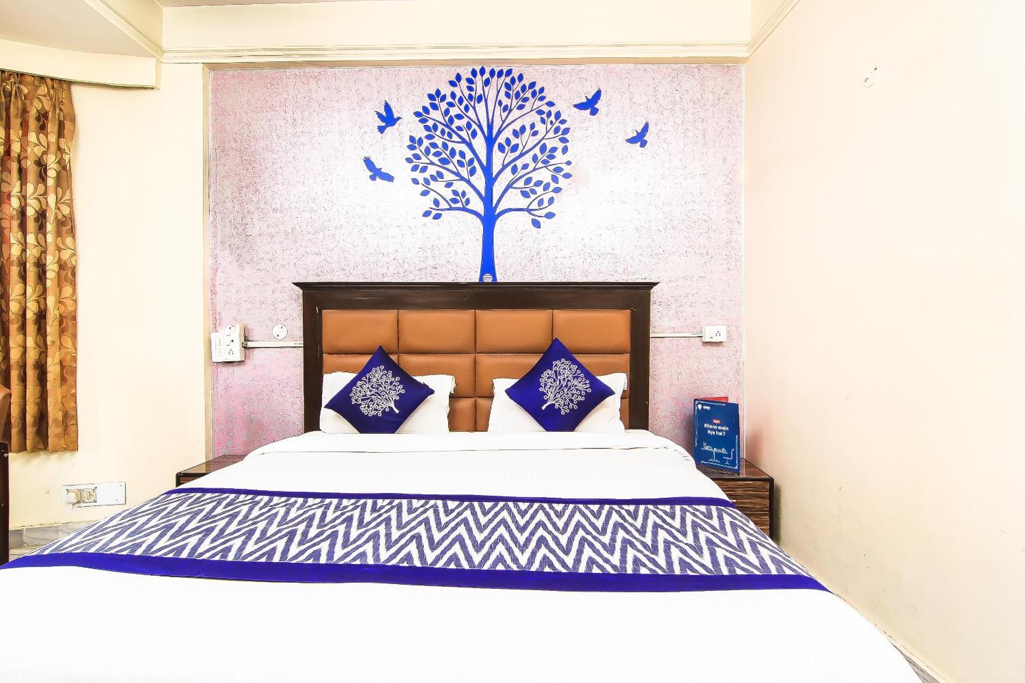Oyo 2569 Hotel Paradise Kanpur Eksteriør billede